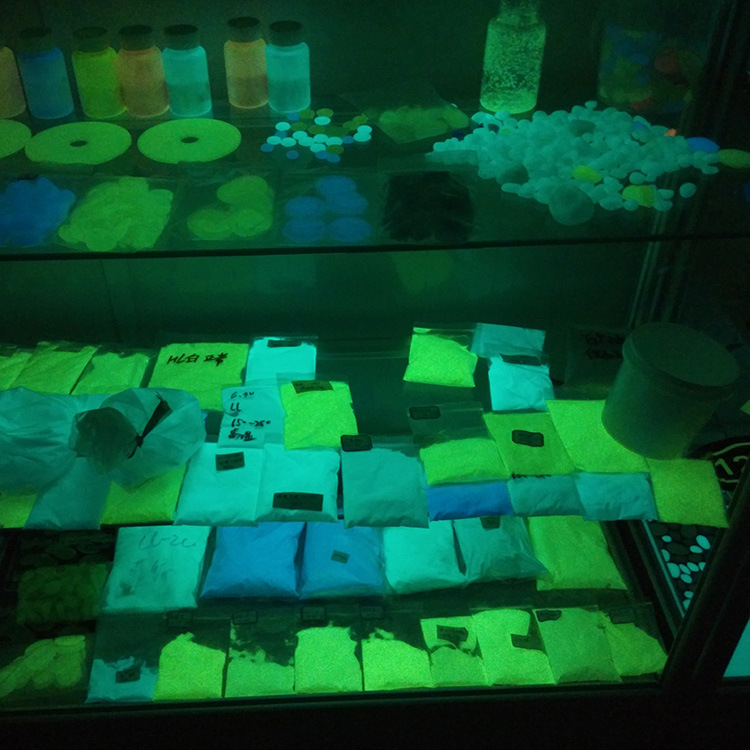 Kecerahan Tinggi Pasir Bercaha - Aquarium Fish Glow In The Dark ulasan dan harga